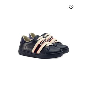 Gucci Navy Blue Sneakers Ivory Band With Gucci Logo 55294 Size Eu 24 Us 8c